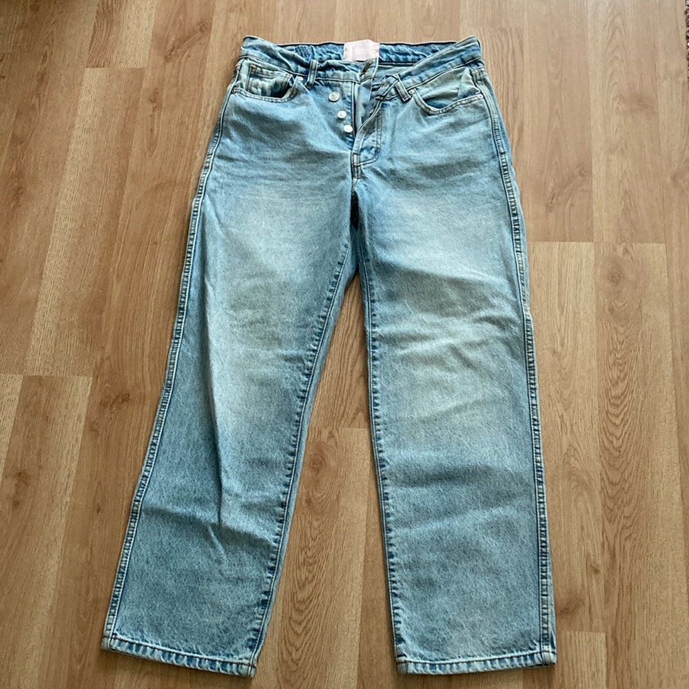 Revice 90’s baggy jean with cross waist size 28